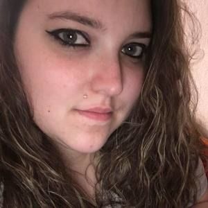 Meet your Posher, Desirae